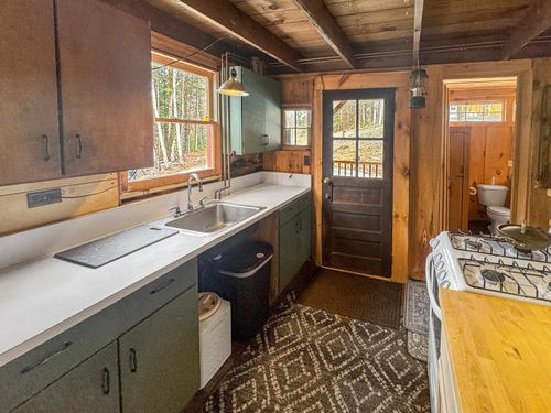 1511 E Dover Rd, Wardsboro, VT, 05355 | Card Image