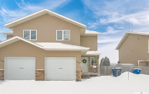 707 6th Avenue S, Warman, SK, S0K4S0 | Card Image