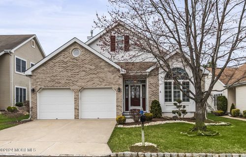 31 Sherwood Dr, Monroe Twp, NJ, 08831-1975 | Card Image