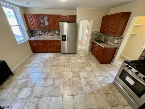 unit-1-333 Valley St, South Orange, NJ, 07079-2897 | Card Image