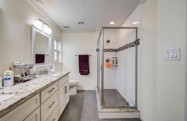 9818 Emnora Ln, House other with 4 bedrooms, 2 bathrooms and 2 parking in Houston TX | Image 32