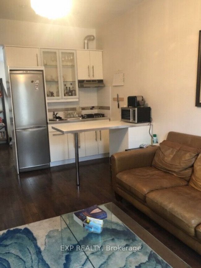 UNIT01 - 165 Euclid Ave, House other with 1 bedrooms, 1 bathrooms and null parking in Toronto ON | Image 4