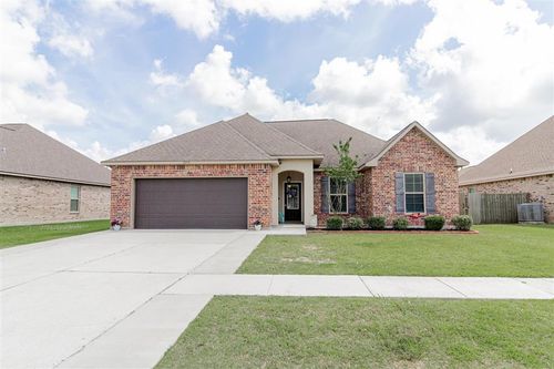 3214 Finwood Dr, Lake Charles, LA, 70607-4325 | Card Image