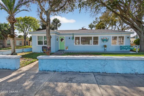 731 N Oleander Ave, Daytona Beach, FL, 32118-3826 | Card Image