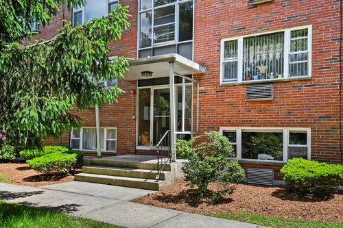 2-1105 Lexington St, Waltham, MA, 02452-7269 | Card Image