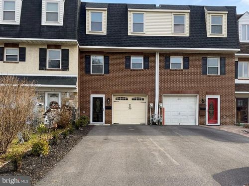 133 Sutcliffe Ln, CONSHOHOCKEN, PA, 19428-1457 | Card Image