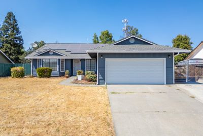 2465 Cimarron Drive, House other with 4 bedrooms, 2 bathrooms and null parking in Red Bluff CA | Image 2