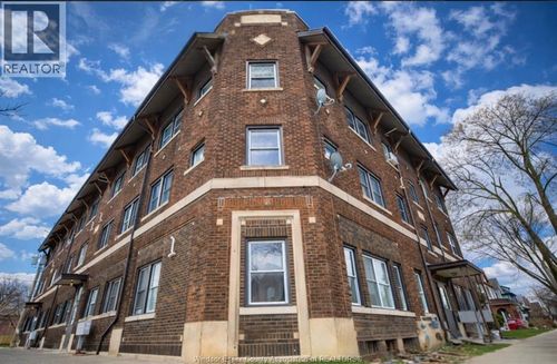 1-416 Lincoln, Windsor, ON, N8Y2G5 | Card Image