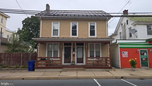 19 E Main St, RICHLAND, PA, 17087-9778 | Card Image