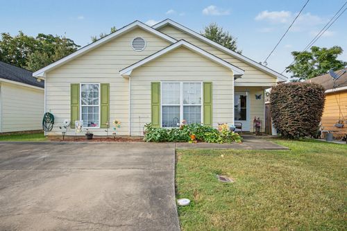8 Ryan Loop, Phenix City, AL, 36869-7412 | Card Image