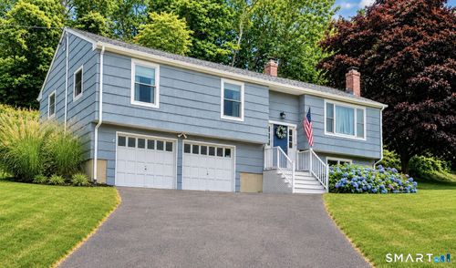 25 Fowler Ter, Milford, CT, 06460-6820 | Card Image