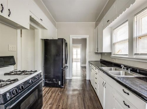 8318 Lawler St, Houston, TX, 77051-1314 | Card Image