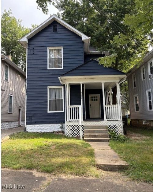 1137 Roosevelt Ave, Zanesville, OH, 43701-3250 | Card Image