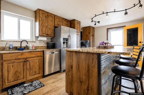 30 Elk Dr, Evanston, WY, 82930-9539 | Card Image