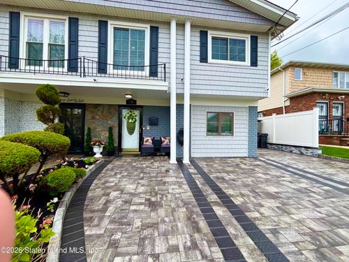 170 Merrill Ave, Staten Island, NY, 10314-3241 | Card Image
