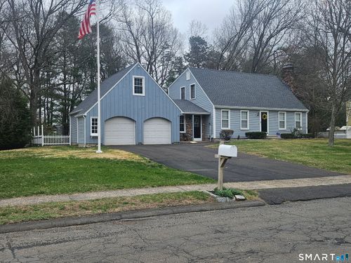 73 Jubilee Dr, Plantsville, CT, 06479-1014 | Card Image