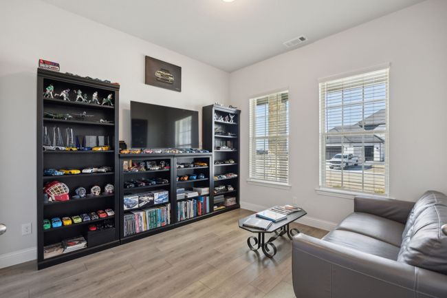 1124 Macgregor Ln, House other with 4 bedrooms, 5 bathrooms and null parking in Gunter TX | Image 5