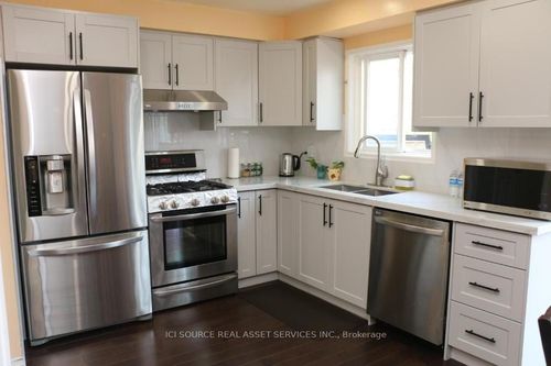 upper-164 Stather Crescent, Markham, ON, L3S2W9 | Card Image