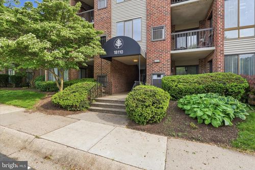 104-18110 Chalet Dr, GERMANTOWN, MD, 20874-5877 | Card Image