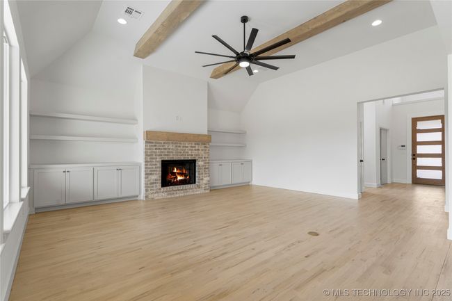 2038 E 129 Th St S, House other with 3 bedrooms, 3 bathrooms and null parking in Jenks OK | Image 11