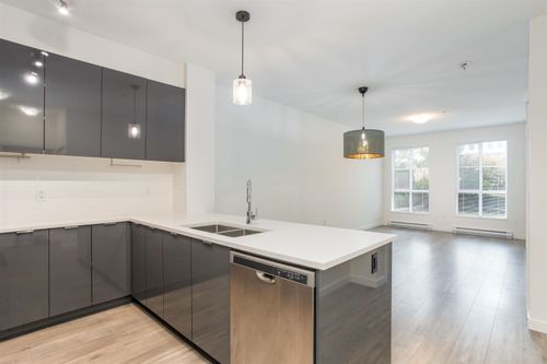 106-15137 33 Ave, Surrey, BC, V3Z0Y1 | Card Image