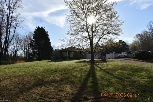 6640 Lake Brandt Rd, Summerfield, NC, 27358-9709 | Card Image
