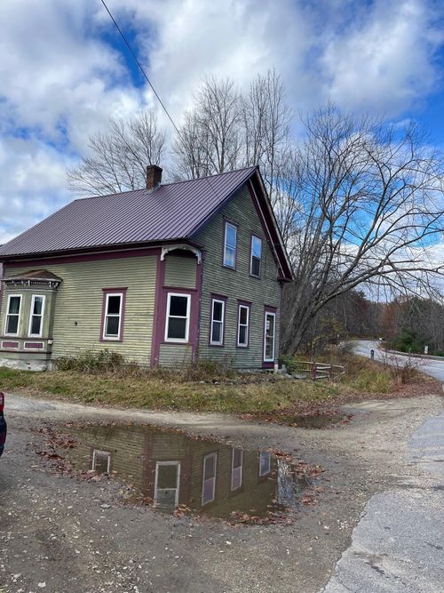 121 Riverside Dr, Ashland, NH, 03217-4313 | Card Image