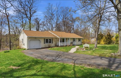 50 Stratton Ct, Hamden, CT, 06514-1712 | Card Image
