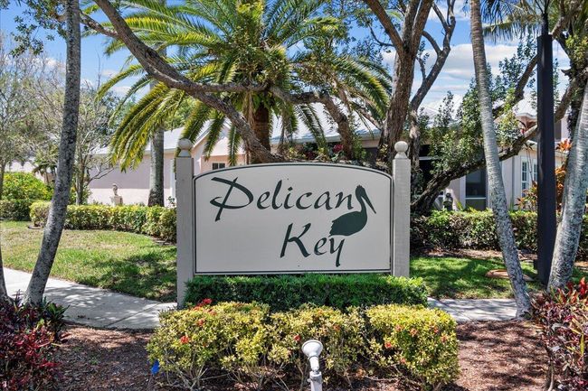 10705 Pelican Dr, Condo with 2 bedrooms, 2 bathrooms and null parking in West Palm Beach FL | Image 25