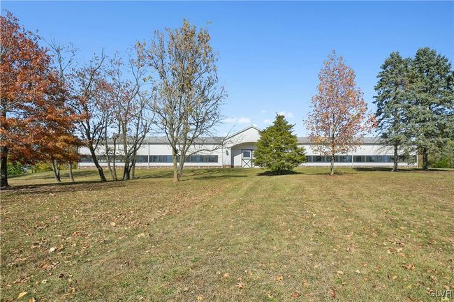 2332 Kunsman Rd, House other with 6 bedrooms, 5 bathrooms and null parking in Quakertown PA | Image 42