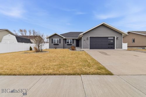 328 35th Ave Ne, Great Falls, MT, 59404-4206 | Card Image