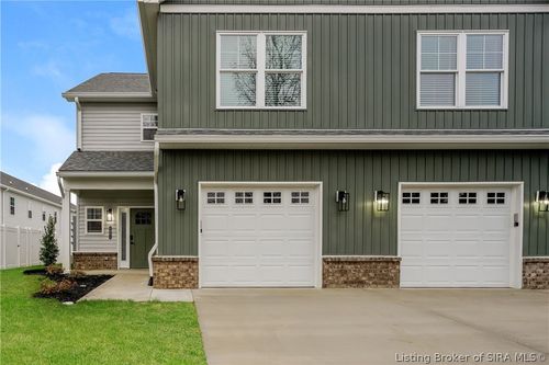 2051 Paddle Wheel Dr, Jeffersonville, IN, 47130-6811 | Card Image