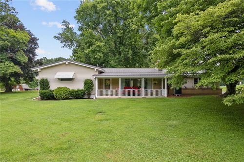 113 Covered Bridge Rd, Volant, PA, 16156-2109 | Card Image