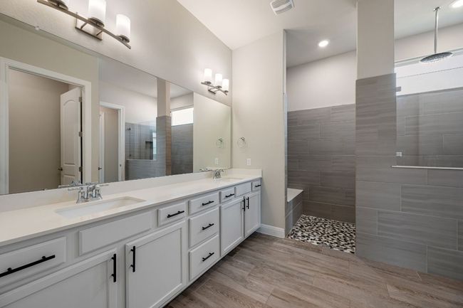 454 Climbing Rock Loop, House other with 3 bedrooms, 4 bathrooms and null parking in Dripping Springs TX | Image 19
