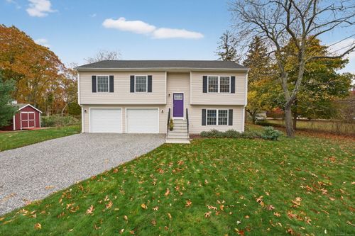 15 Drawbridge Rd, Preston, CT, 06365-8304 | Card Image