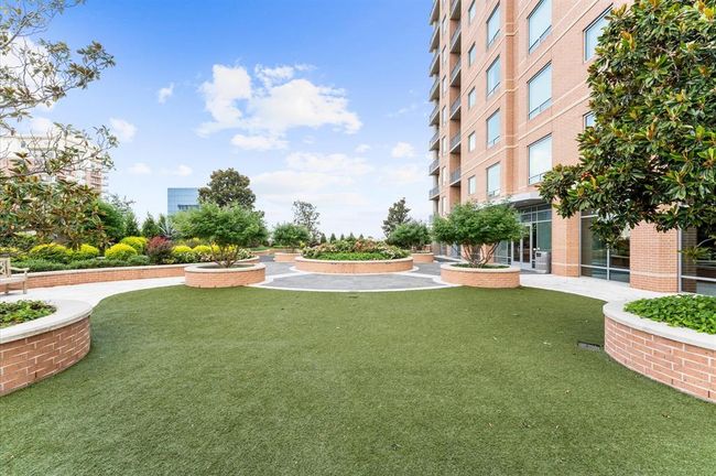 APT-1104 - 2207 Bancroft St, Condo with 2 bedrooms, 2 bathrooms and 2 parking in Houston TX | Image 35