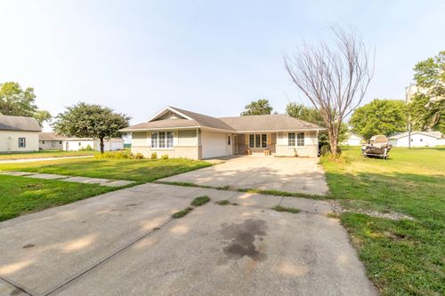 201 Barnard St, Sloan, IA, 51055-7726 | Card Image