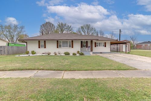 1809 Woodland Dr, Paragould, AR, 72450-4023 | Card Image