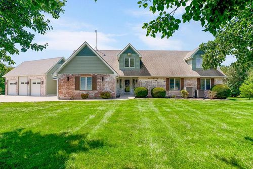 13912 7th Ave S, Greenwood, MO, 64034 | Card Image