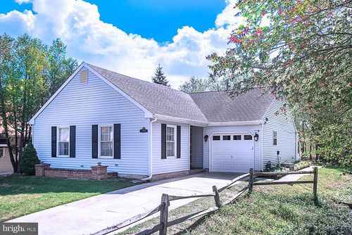 636 Caribbean Way, WILLIAMSTOWN, NJ, 08094-3008 | Card Image