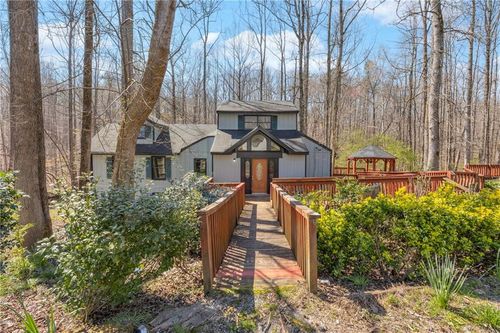 127 Mountainside Dr E, dawsonville, GA, 30534-6319 | Card Image