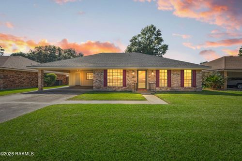 105 Briarwood Dr, Lafayette, LA, 70501-2317 | Card Image