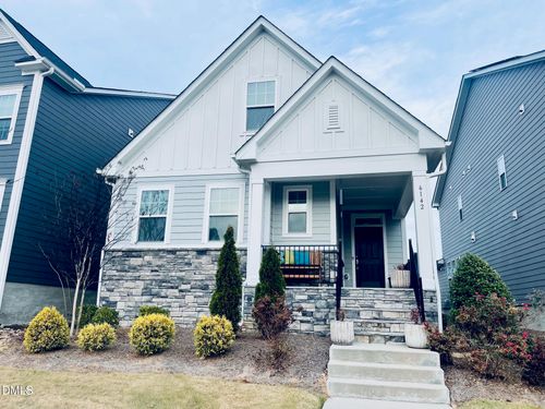 6142 Giddings St, Raleigh, NC, 27616-4342 | Card Image