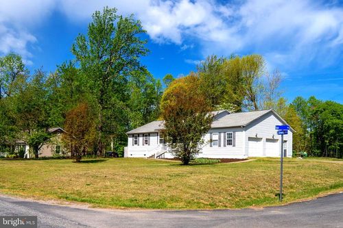 8606 Stevenson Dr, KING GEORGE, VA, 22485-7175 | Card Image