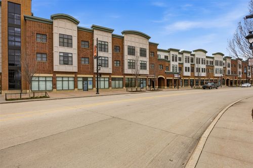 apt-303-847 Quarry Rd, Coralville, IA, 52241-2215 | Card Image