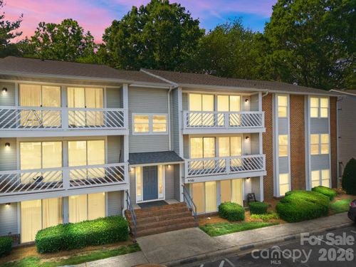 9501 Shannon Green Dr, Charlotte, NC, 28213-3664 | Card Image