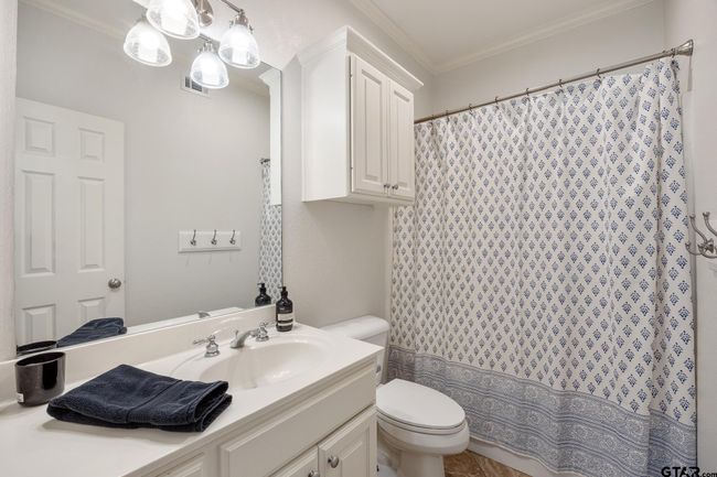 18076 Deer Trl, House other with 4 bedrooms, 5 bathrooms and null parking in Flint TX | Image 14