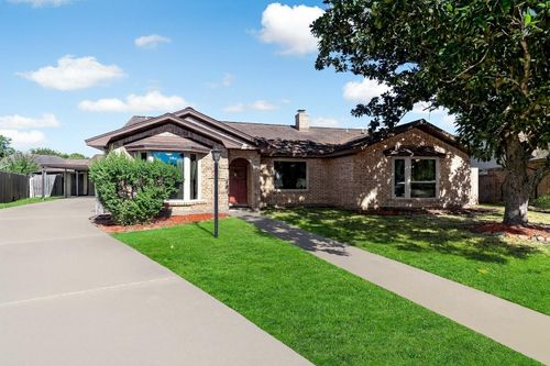 3402 Park Dale Dr, Deer Park, TX, 77536-5228 | Card Image