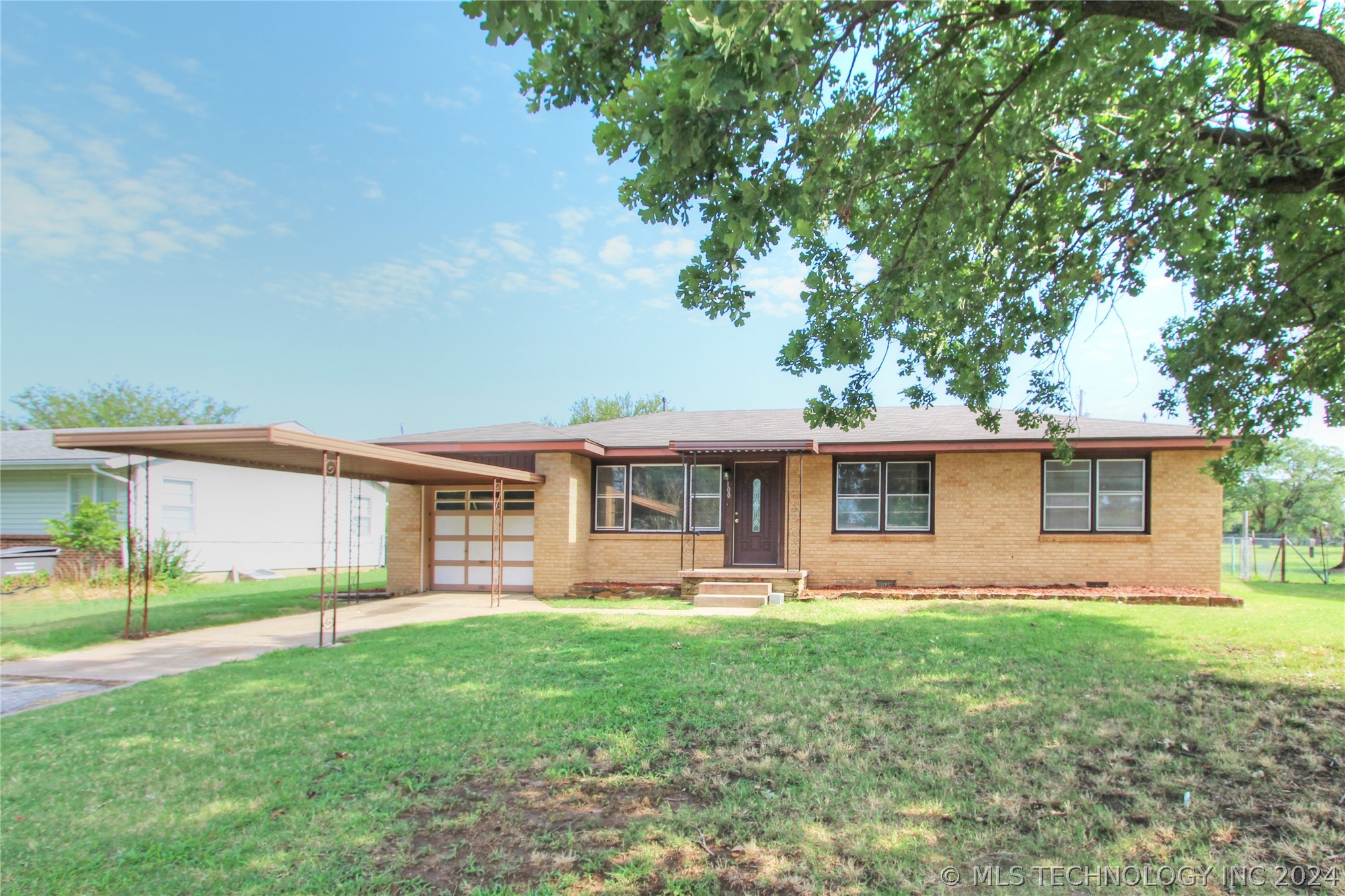 Limestone Rd, Bartlesville, OK 74006