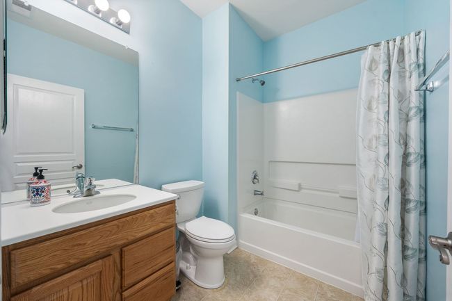 2543 Edgewater Dr, House other with 3 bedrooms, 2 bathrooms and 2 parking in Elgin IL | Image 24